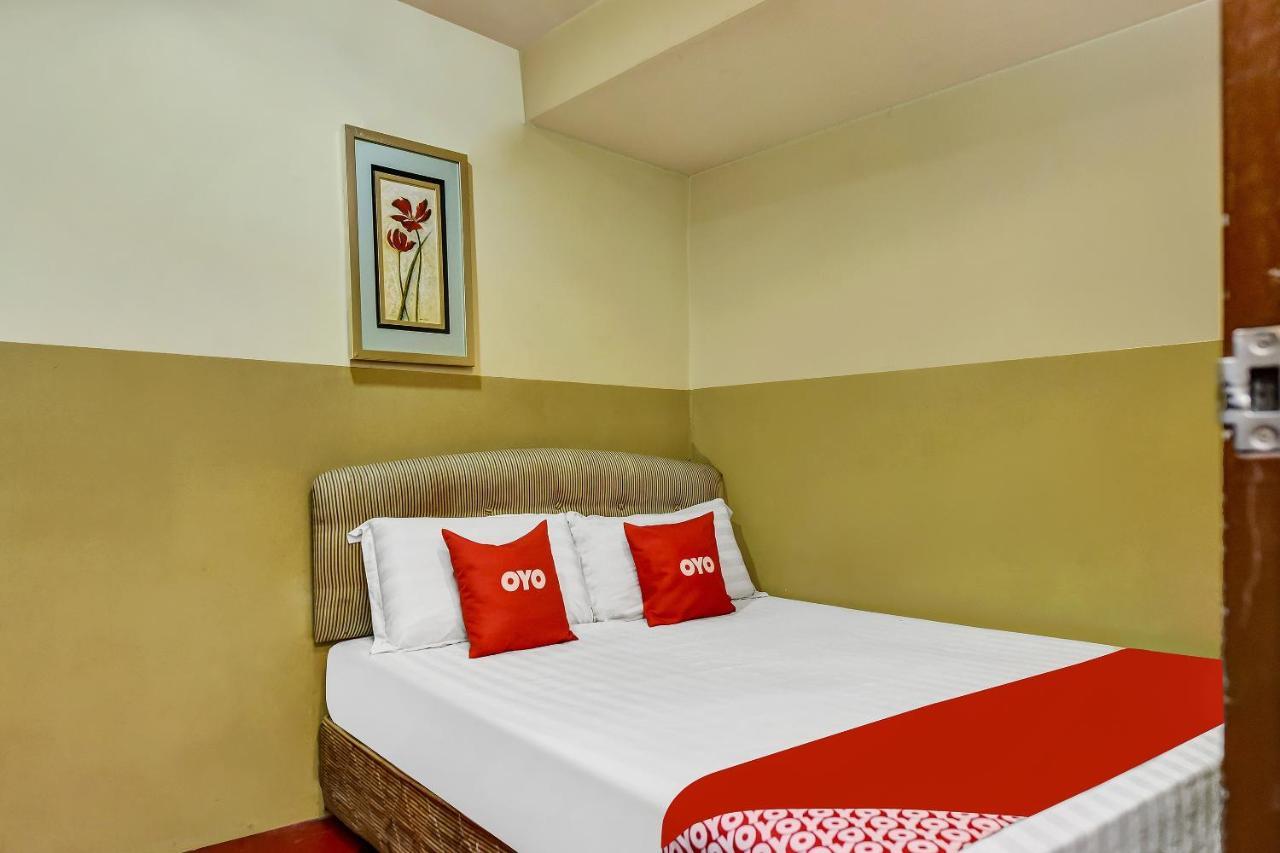 SPOT ON 90463 Hotel Bintang Kajang Bagian luar foto