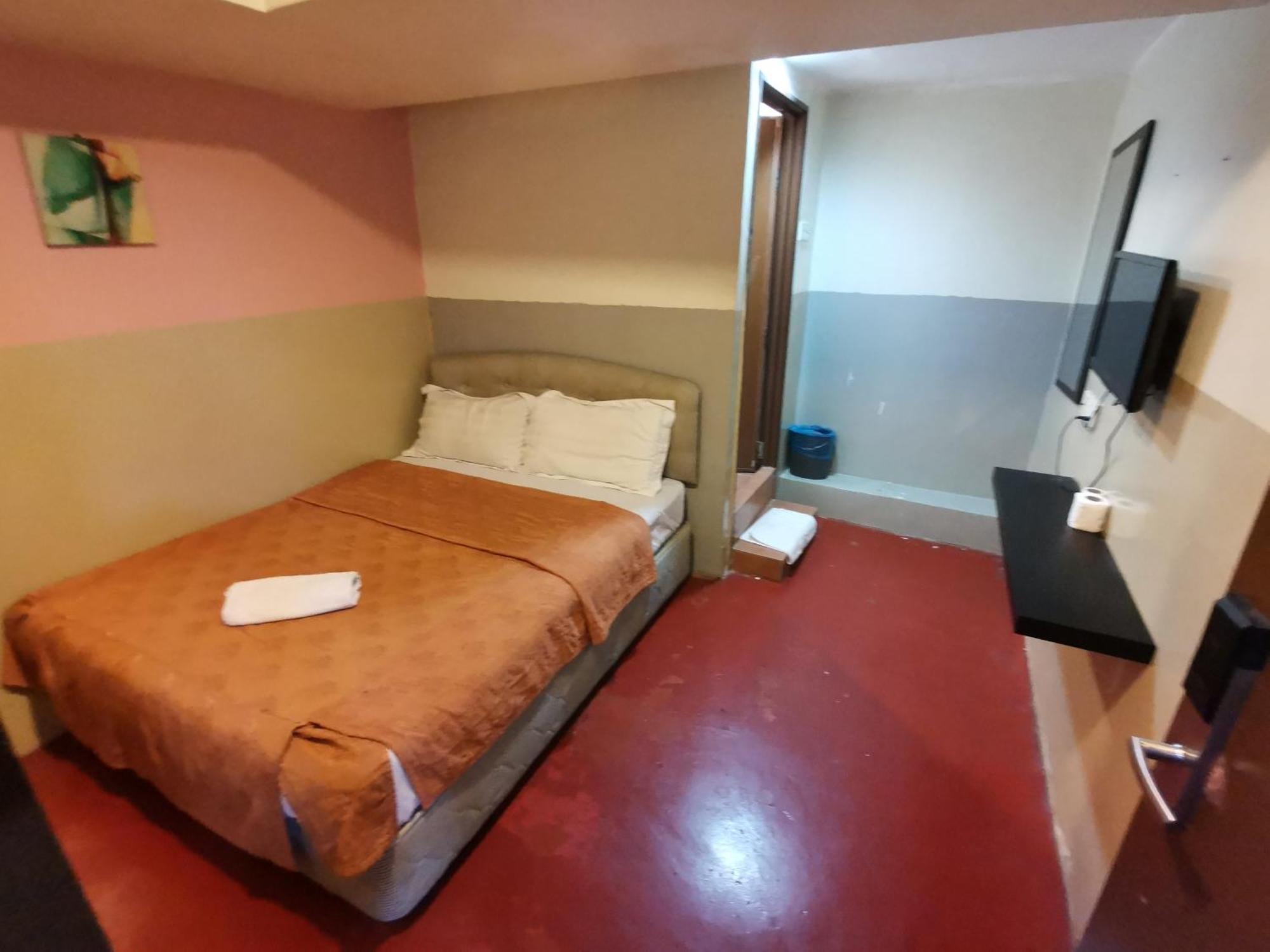 SPOT ON 90463 Hotel Bintang Kajang Bagian luar foto