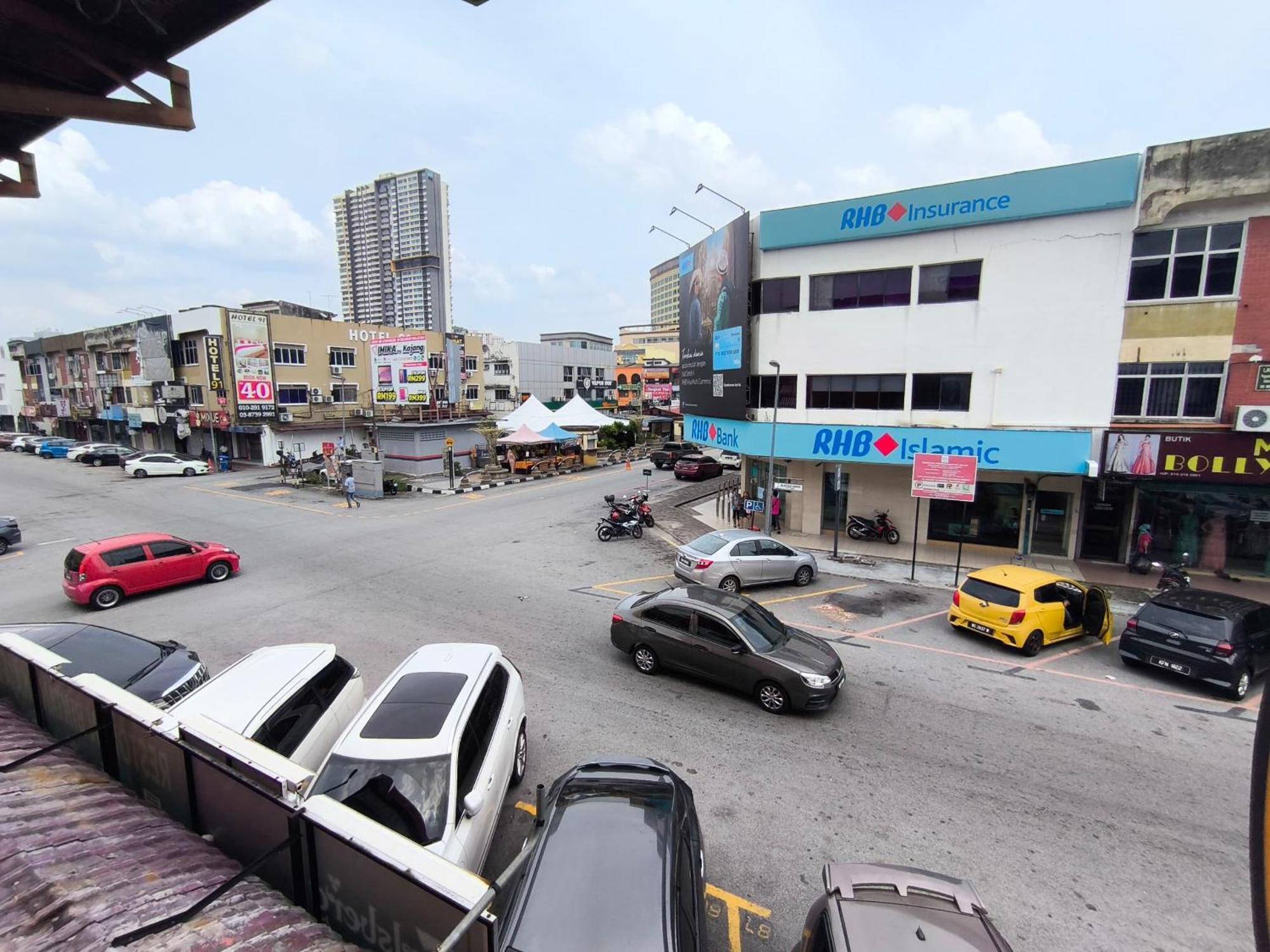SPOT ON 90463 Hotel Bintang Kajang Bagian luar foto